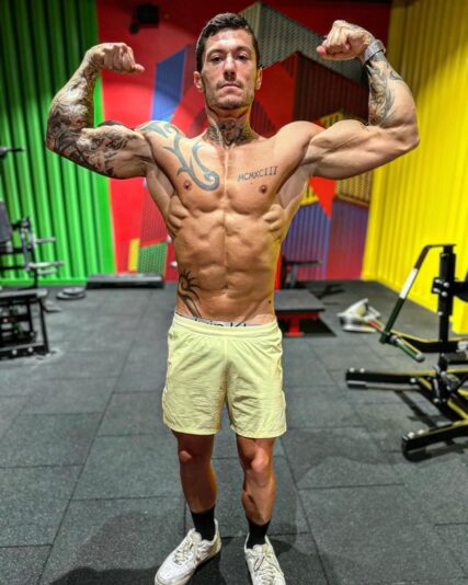 B6AB150C-05B7-4882-8379-E7B622185E35