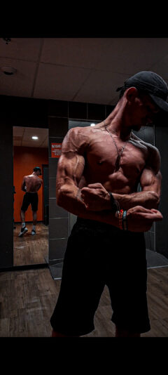 Screenshot_20230821_202046_Video Player (2)